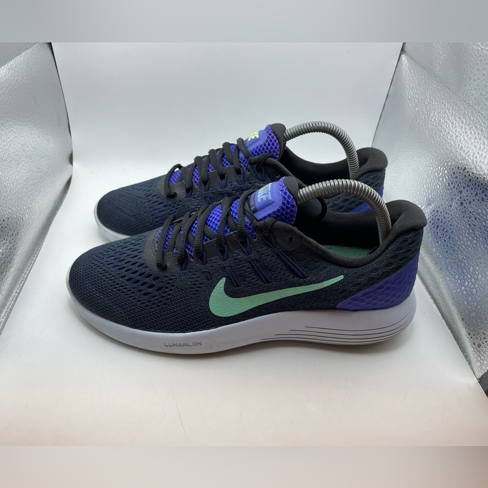 Nike Lunarglide 8 women’s blue sneakers size 8.5